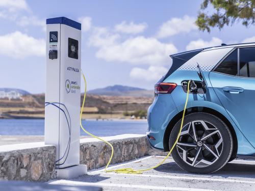 Η ηλεκτροκίνηση στην Ελλάδα: Νέα μοντέλα και προκλήσεις για το μέλλον