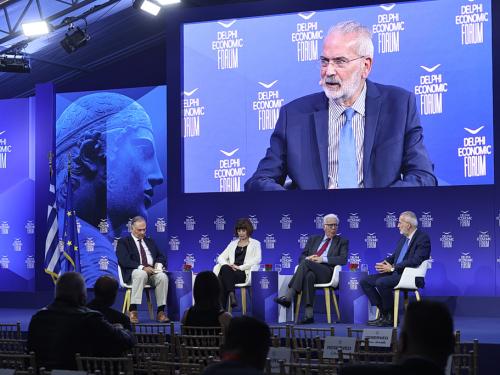 Η Συμφωνία των Πρεσπών: Ένα Διπλωματικό Αγκάθι στους Δελφούς