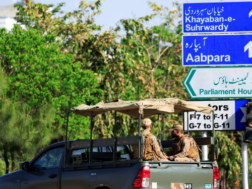 Σημαντικές Πολιτικές Εξελίξεις: Από Διαθήκες έως Διεθνείς Σχέσεις