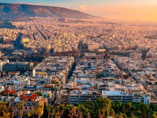 Σημαντικές Πολιτικές Εξελίξεις και Κοινωνικά Θέματα στην Ελλάδα