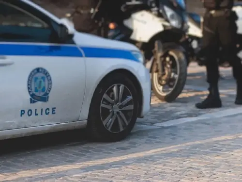 Στοχευμένη επιχείρηση της αστυνομίας στην Ηλεία: 8 συλλήψεις και 95 παραβάσεις