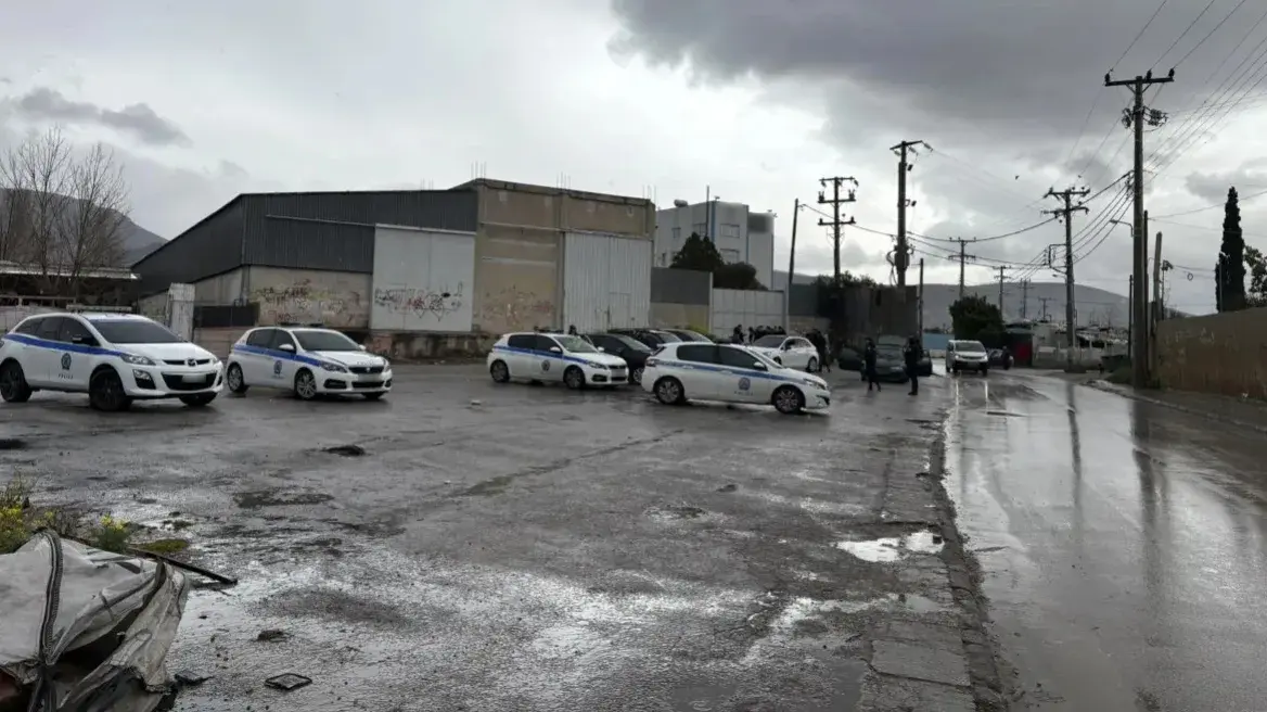 Μεγάλη Αστυνομική Επιχείρηση σε Δυτικά Προάστια: 293 Έλεγχοι σε Ρομά Οικισμούς