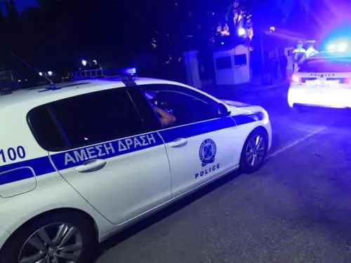 Ένοπλη εισβολή σε σούπερ μάρκετ στην Πάτρα: Πανικός και αναστάτωση