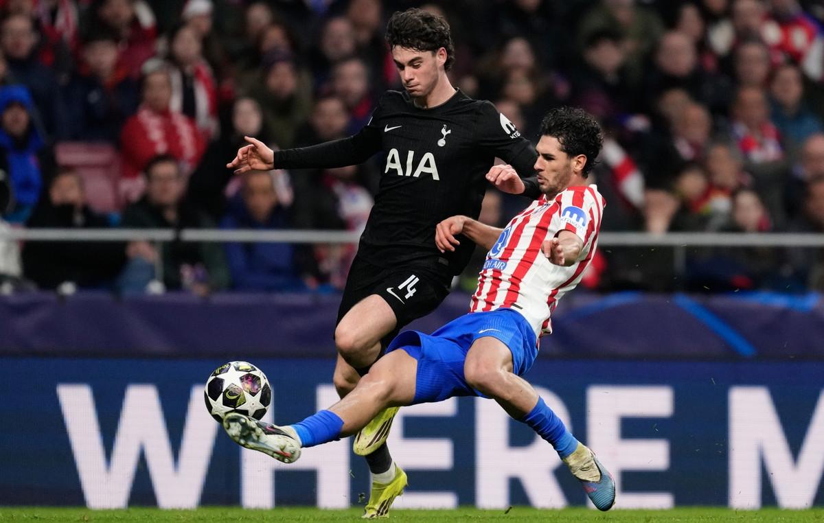 Η Ελλάδα εντυπωσιάζει στο Παγκόσμιο Κλειστό Στίβου με Καραλή και Τεντόγλου