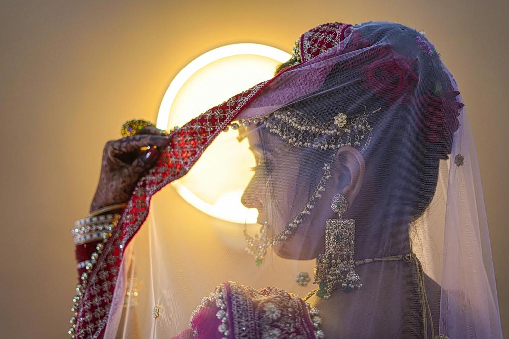 Η νέα εμμονή των νυφών στην Ινδία: Οι ενέσεις αδυνατίσματος και οι κίνδυνοι τους