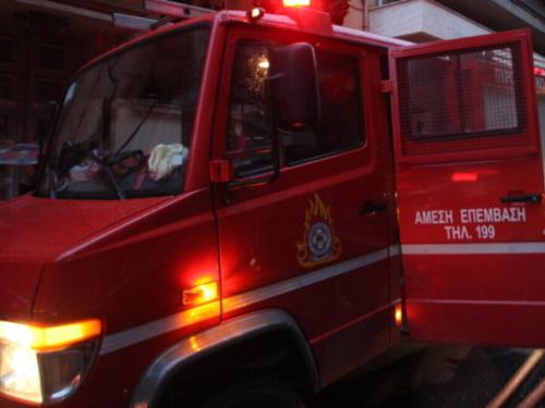 Τραγωδίες και Εορτασμοί: Πολιτικές Εξελίξεις στην Ελλάδα