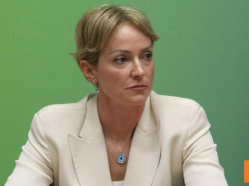 Εξελίξεις στο ΠΑΣΟΚ και πολιτική σκηνή: Μάχες και στρατηγικές