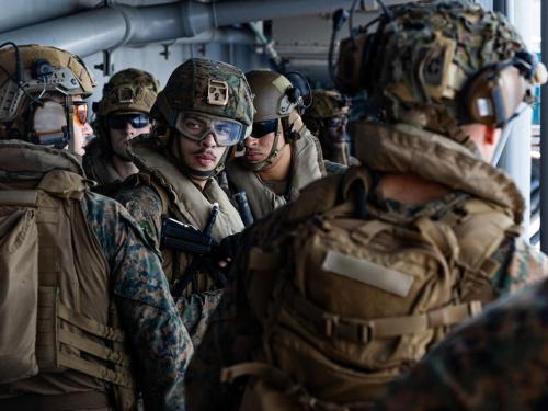 Κλιμάκωση της κρίσης στη Μέση Ανατολή: Στρατεύματα και ανησυχίες