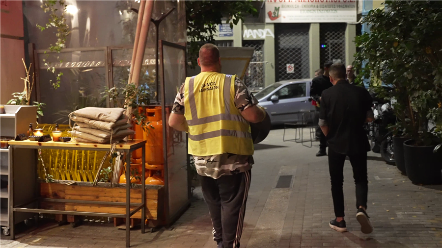 Δήμος Αθηναίων: Αναφορά Άνοδου 54% στις Εντολές Απομάκρυνσης Παράνομων Τραπεζοκαθισμάτων